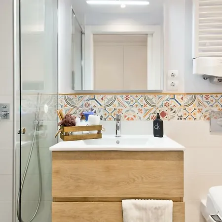 Sans Souci Quality Σίτζες