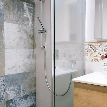 Sans Souci Quality *