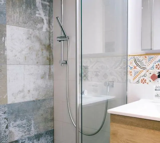 Sans Souci Quality *